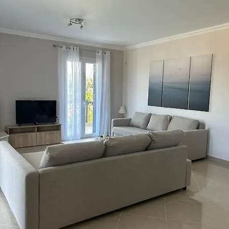 Tasos Cozy 1st Floor *