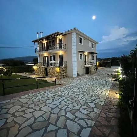Апартаменты Tasos Cozy 1st Floor Kalligoni